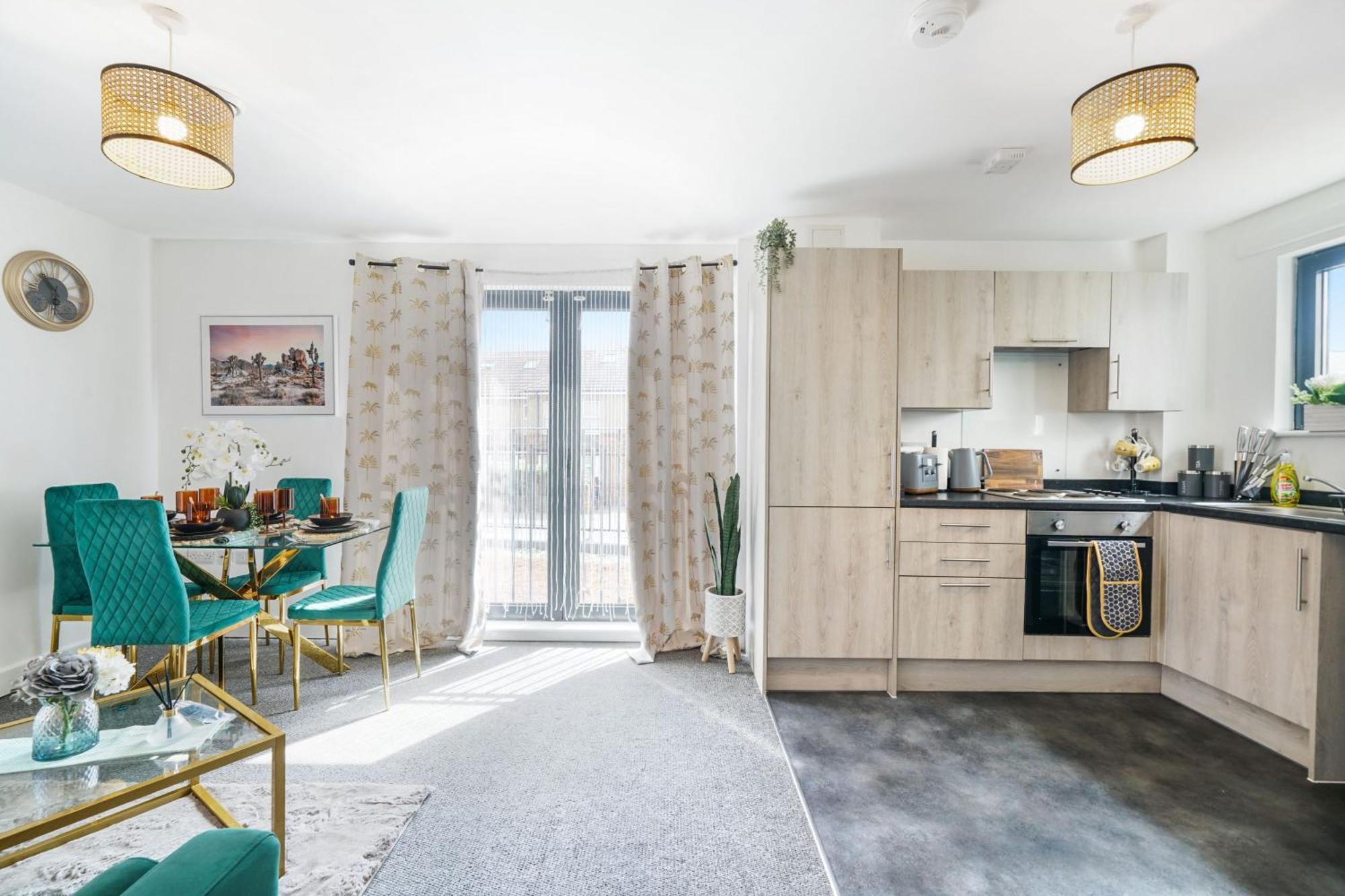 Colnbrook One And Two Bed Apartments Slough Near Heathrow מראה חיצוני תמונה