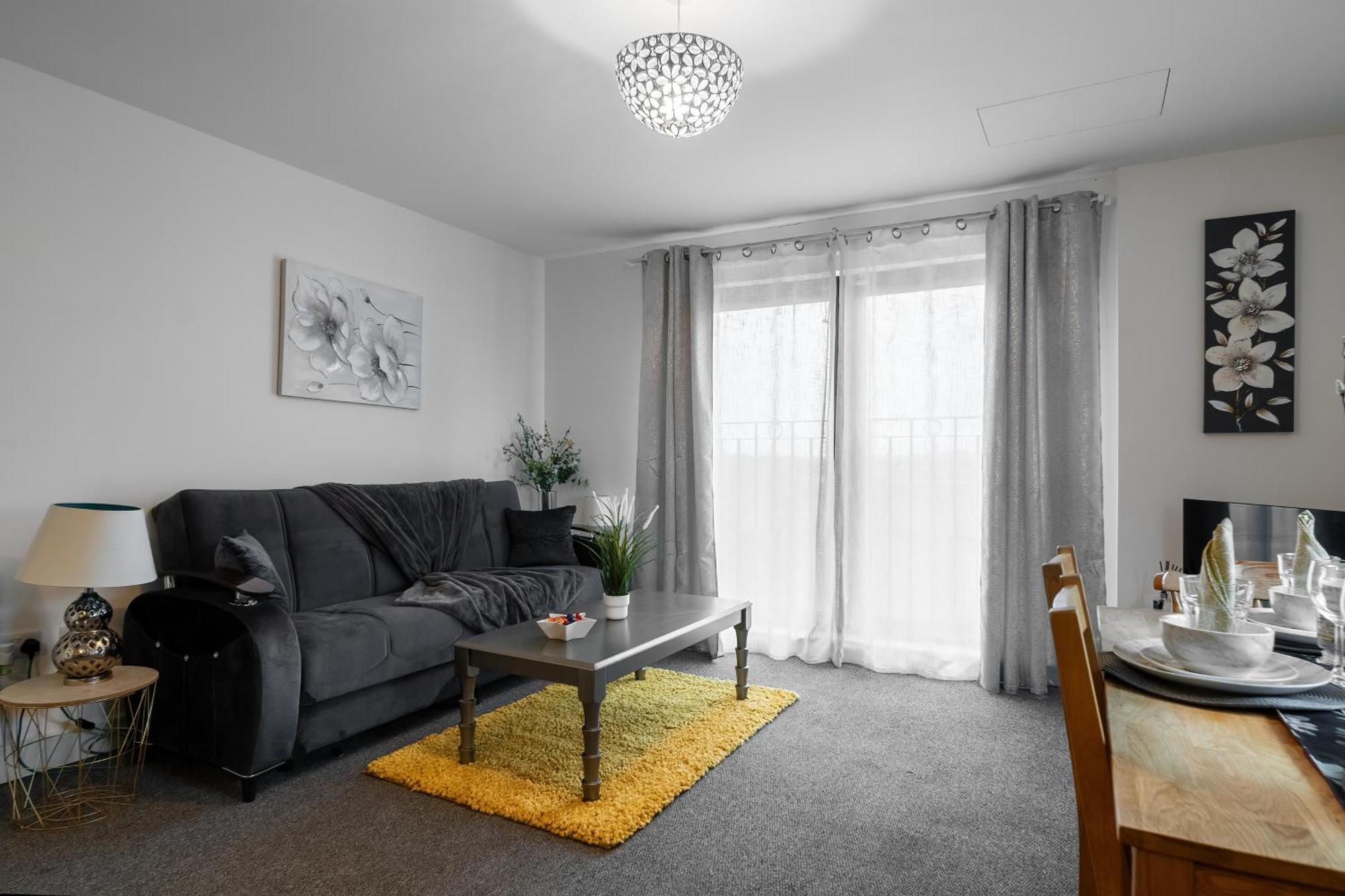 Colnbrook One And Two Bed Apartments Slough Near Heathrow מראה חיצוני תמונה